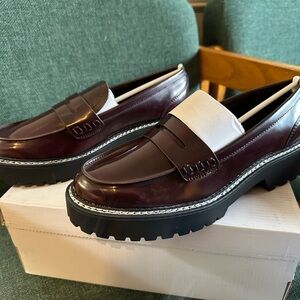 Calvin Klein Burgundy Loafers Womens (NIB)